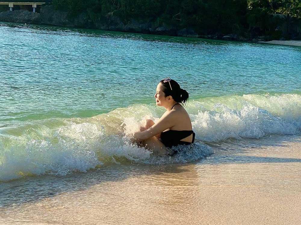 Snapshots of Kris Aquino and kids' Boracay trip | GMA Entertainment