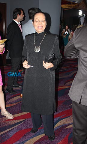 Stars shine on the red carpet at ’50 Years with the Master Showman’