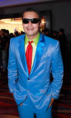 Stars shine on the red carpet at ’50 Years with the Master Showman’