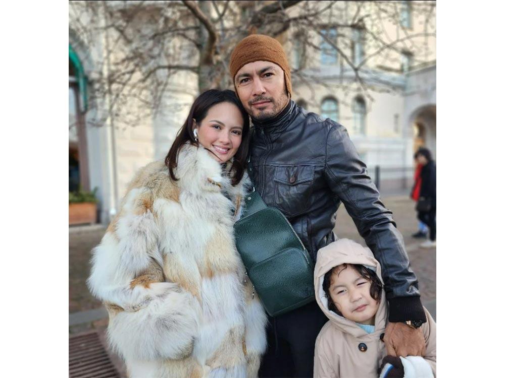 Derek Ramsay and Ellen Adarna's family