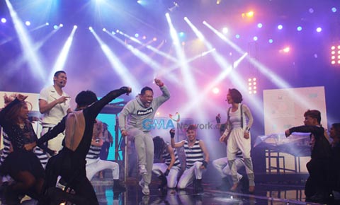 Stopping hearts on ‘Sunday All Stars’