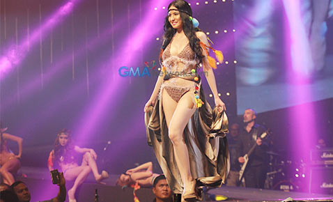 The 100 sexiest women in the Philippines fire it up