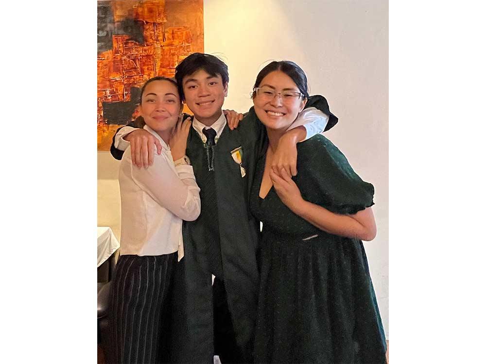 Jodi and Iwa as moms