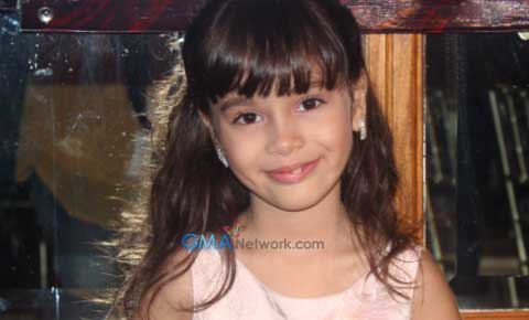 The cast of Munting Heredera come out to play during their thanksgiving party