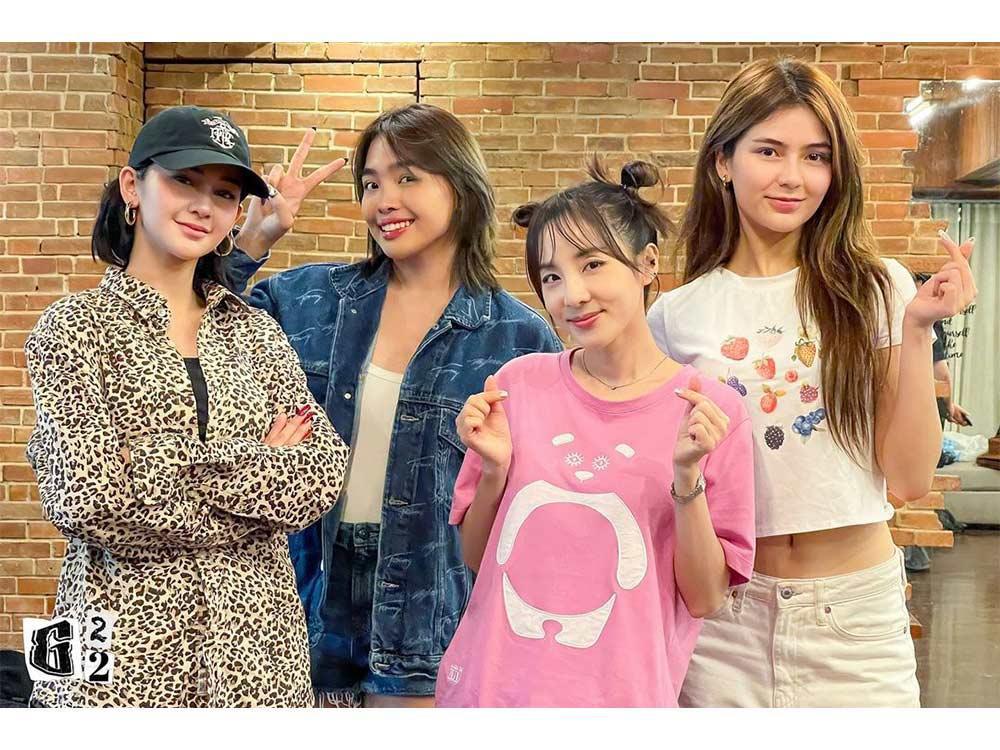 G22 and Sandara Park