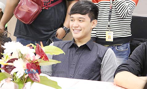 The Elmo-Janine love team is back in 'More Than Words'  