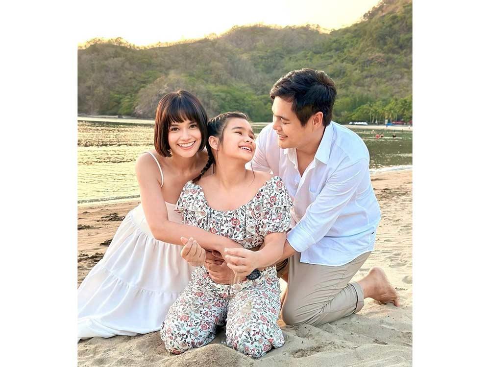 Yasmien Kurdi shows glimpse of life as 'work-from-home' mama | GMA  Entertainment