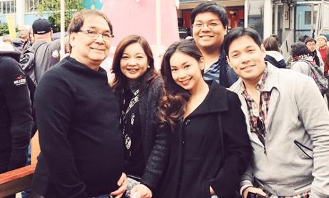 de Leon family in Japan