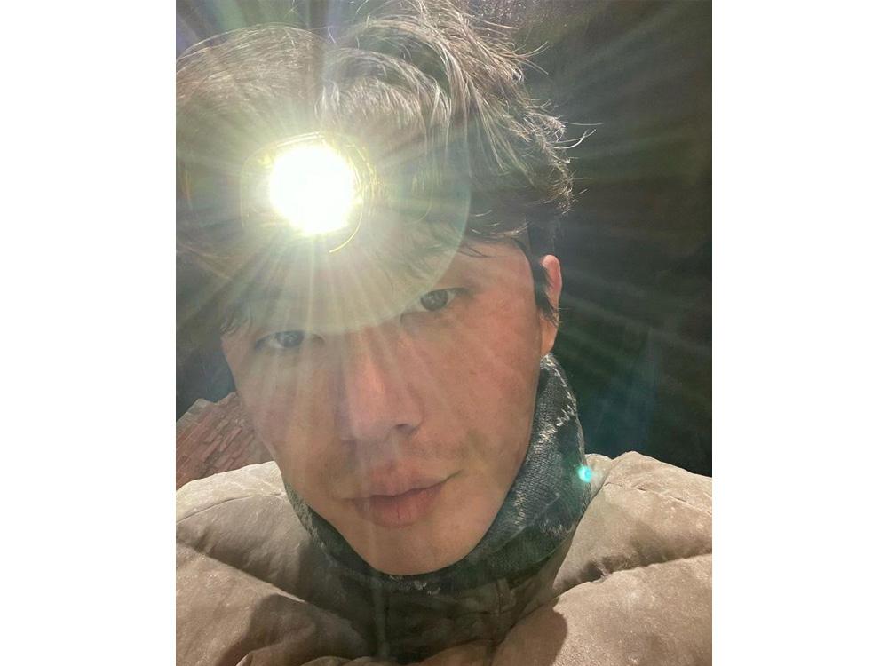 Road to Concrete Utopia