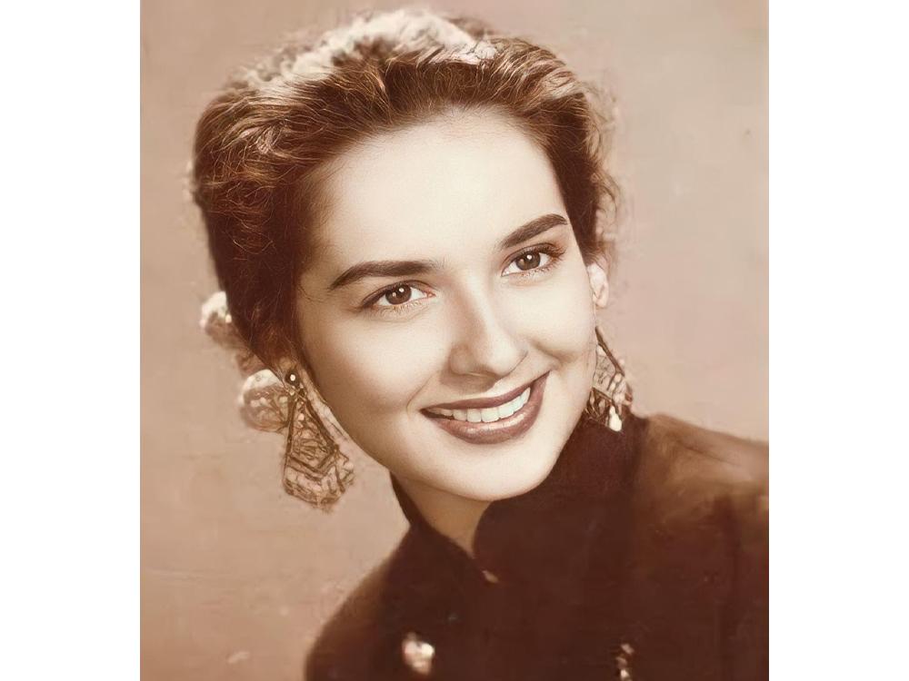 Gloria Romero Then