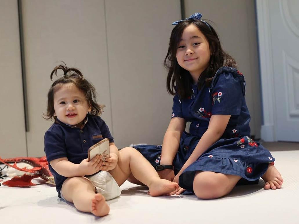 Jude and Scarlet Snow