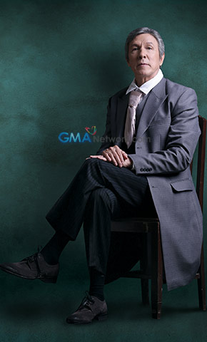 Travel back in time in 'Ilustrado'