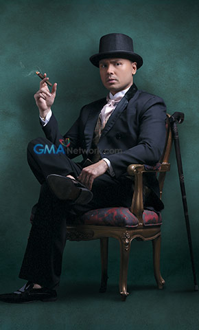 Travel back in time in 'Ilustrado'