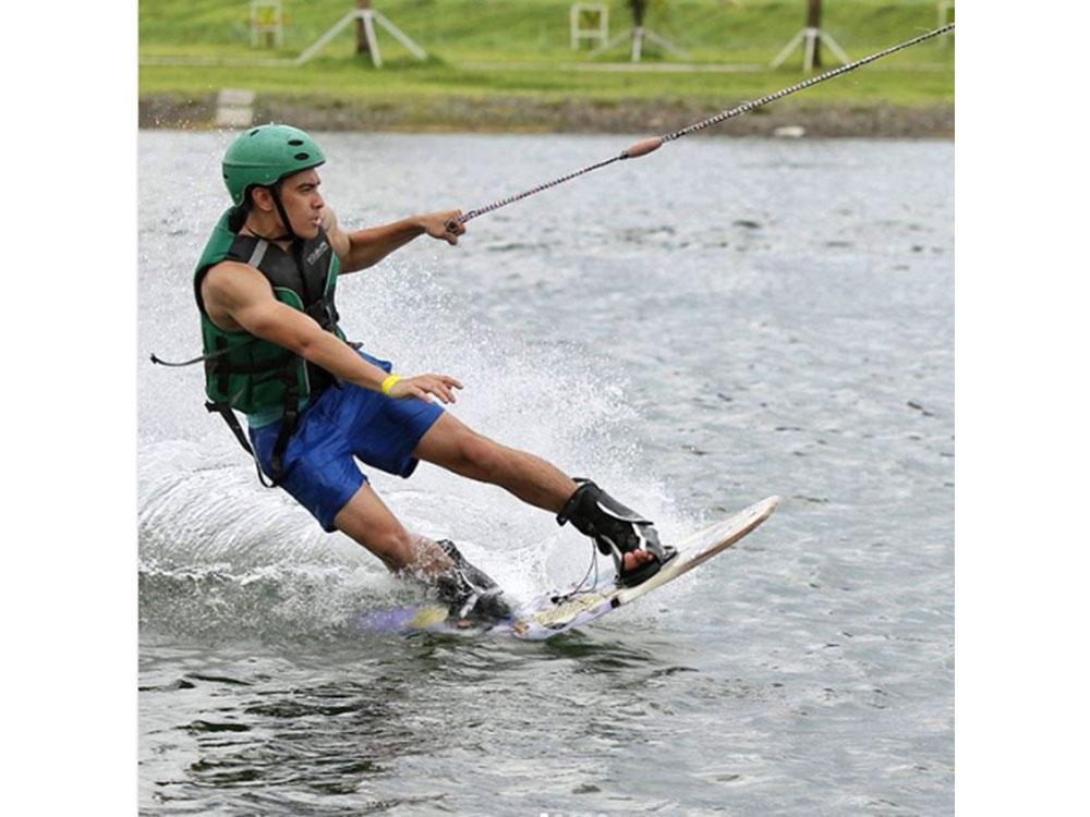 Wakeboarding