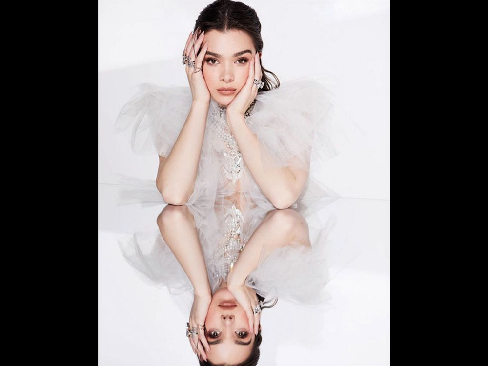 Half Written Story by Hailee Steinfeld