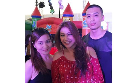 Gladys with Pichi and fiance
