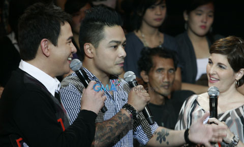 Walang Tulugan with The Master Showman