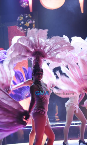 Walang Tulugan with The Master Showman