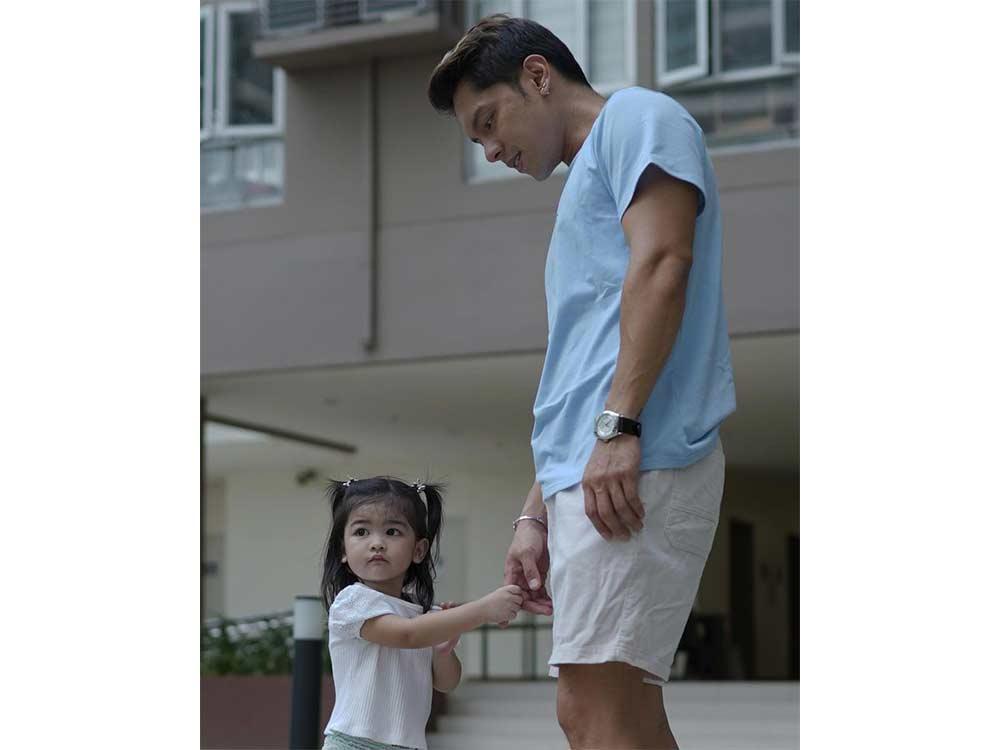 Carlo admits new relationship