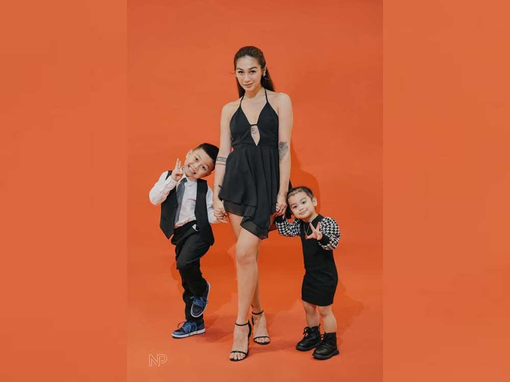 Bobby Ray Parks Jr. sa photos kasama si Zeinab Harake at babies nito