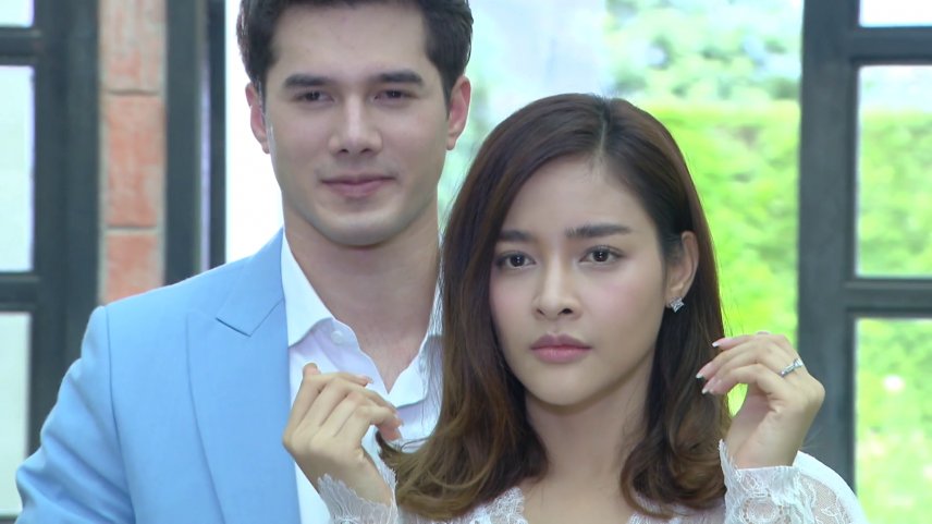 When I Marry A Stranger, Mik Thongraya 