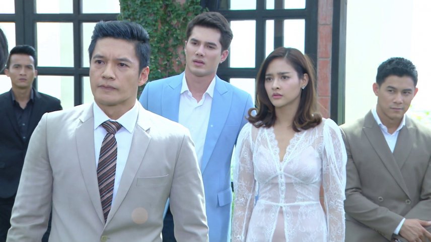 When I Marry A Stranger, Pooklook Fonthip Watcharatrakul and Mik Thongraya 