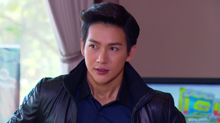 Tricky Love, Push Puttichai Kasetsin