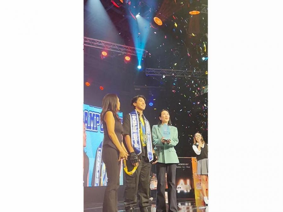 Sparkle Campus Cutie 