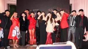 Huwag Kang Titingin cast at the premiere night