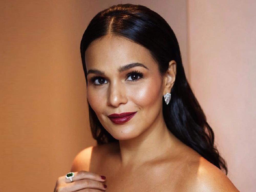  Iza Calzado