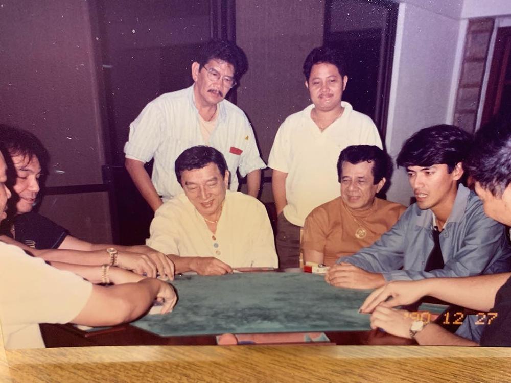  Joey de Leon with photo featuring Dolphy and Panchito
