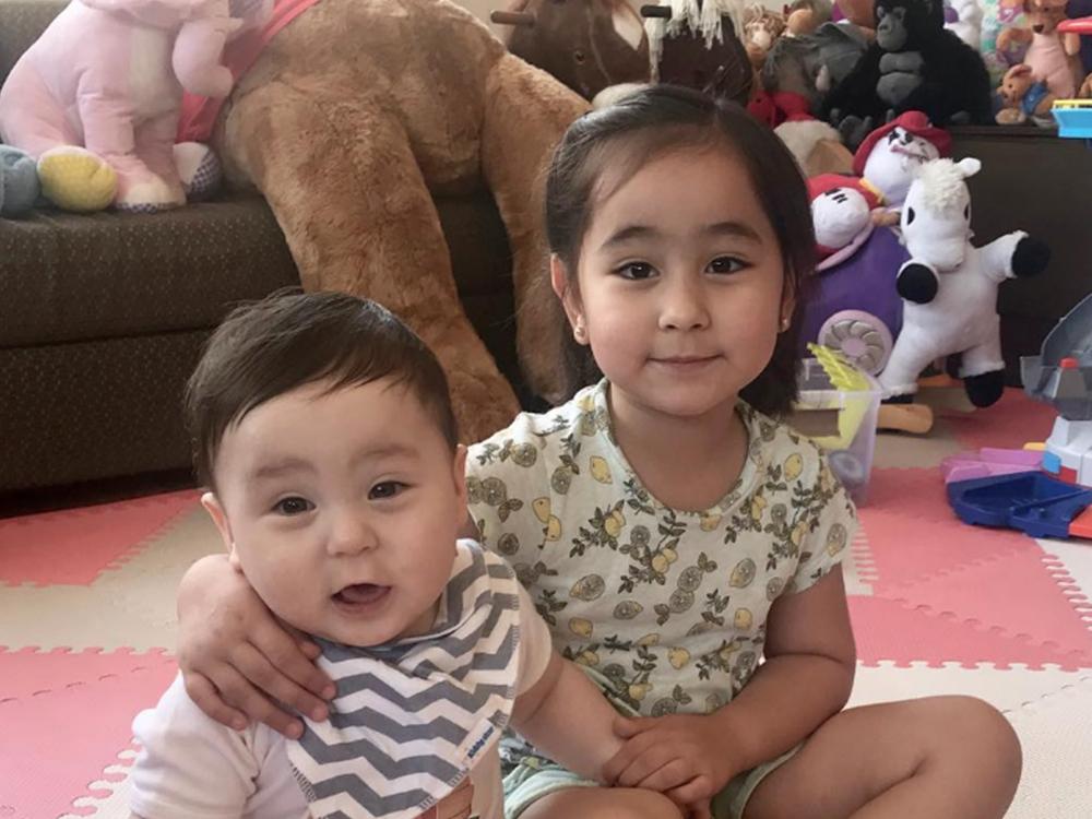 Scarlet Snow Belo & Hunter James Pitt