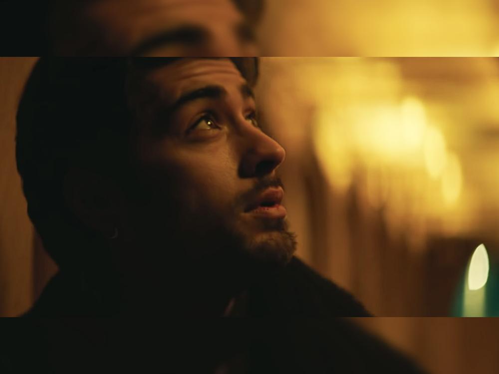 Watch Zayn Malik Sings The Pop Version Of A Whole New World Gma Entertainment 