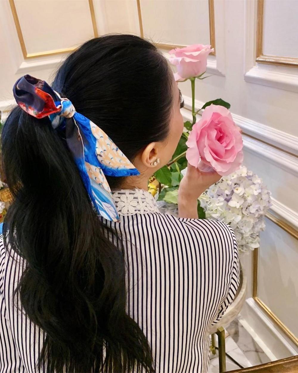 Look Heart Evangelista S Sosyalin Hairstyles Celebrity Life