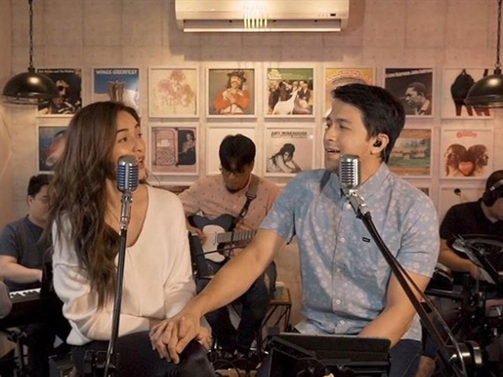 Jennylyn Mercado and Dennis Trillo