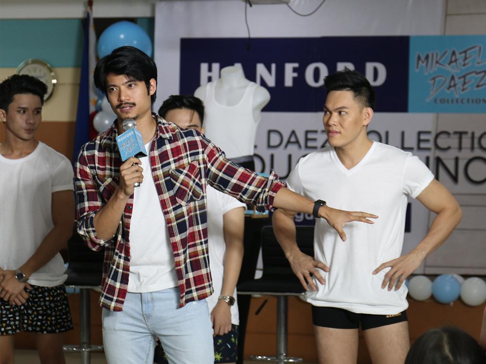 Mikael Daez