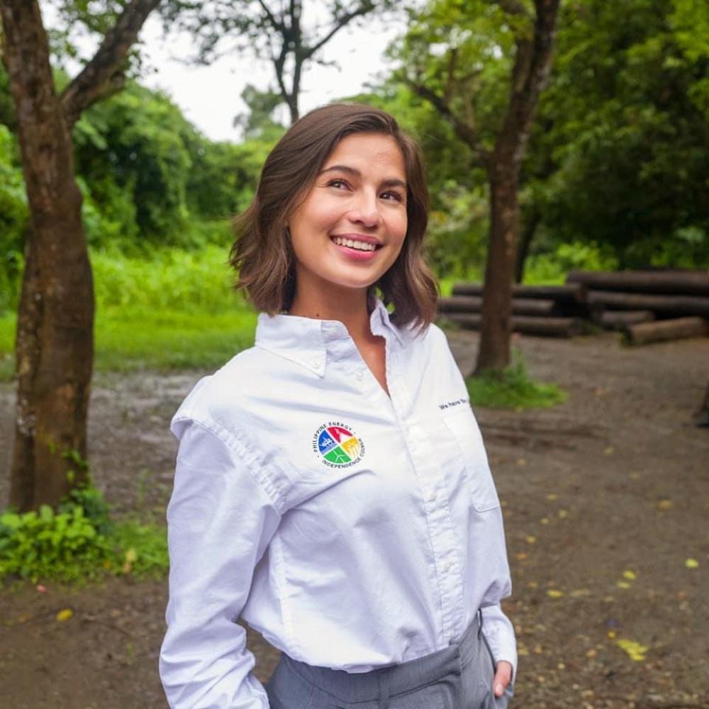 @jascurtissmith (IG)