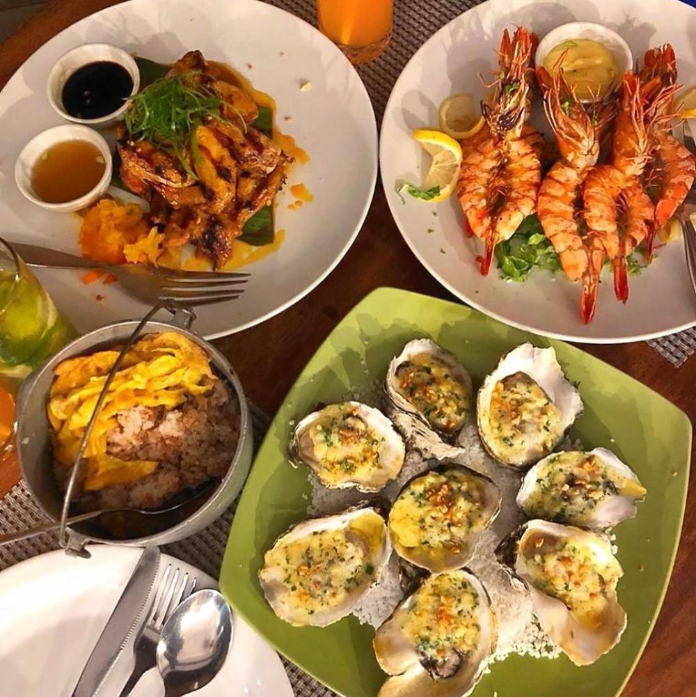 Source: mayasboracay (IG)