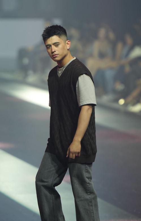 Kelvin Miranda attends Bench Fashion Week