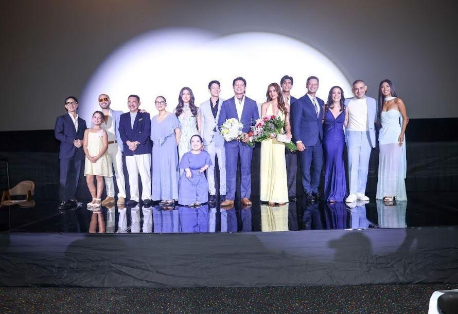 Rio Locsin and the cast of The Master Cutter