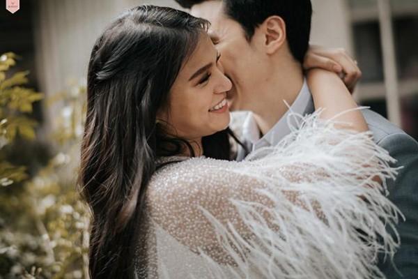 Ava Daza and Luch Zanirato