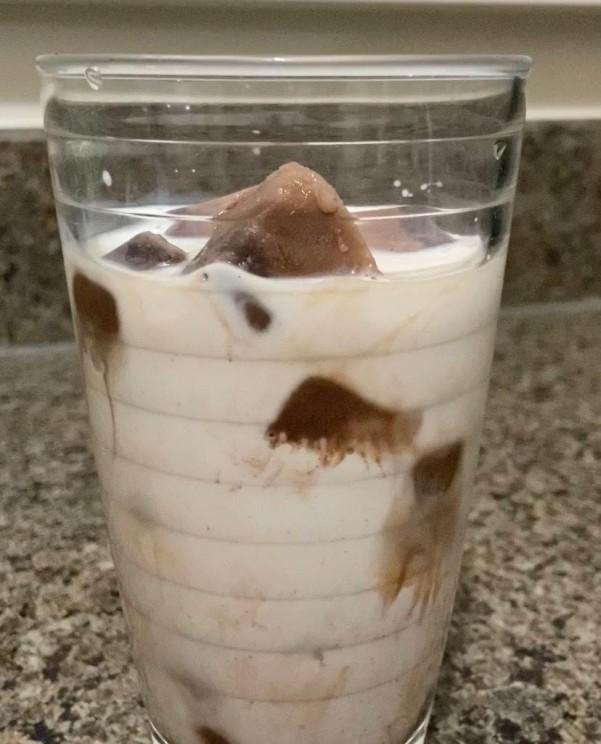 Sofia Pablo Milo Kori Kohi drink