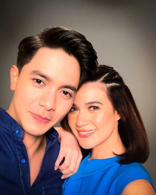 Alden Richards's photo with Bea Alonzo stirs requests for their movie  pairing | GMA Entertainment