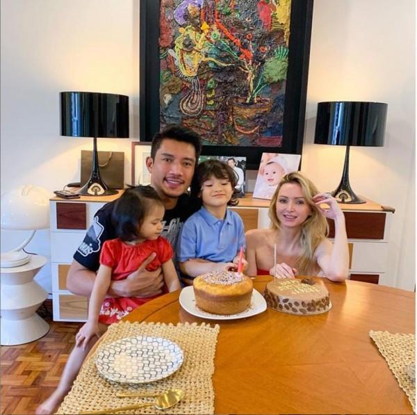 James Yap and Michela Cazzola with kids