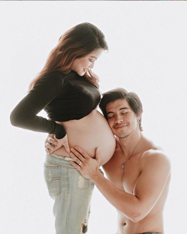 Rodjun Cruz and Dianne Medina