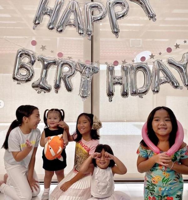 Birthday of celebration of Scarlet Janine