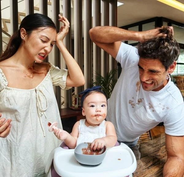  Solenn with husband Nico Bolzico and daughter Thylane Katana