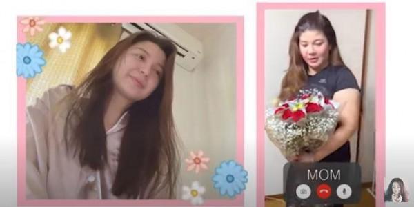 Donnalyn Bartolome with mom Tonylyn Mulawin