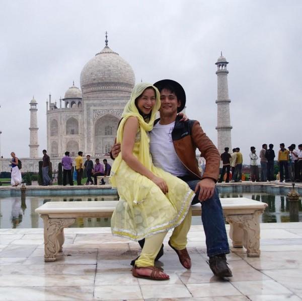 Mariel Padilla and Robin Padillas throwback travel photo