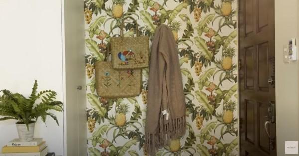 Bela Padilla foyer wallper